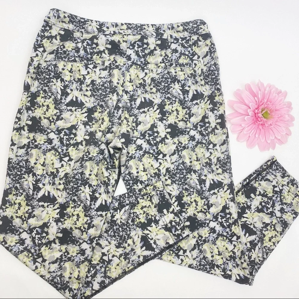 Lululemon Jet Crop Luxtreme Slim Pants: Crosscourt Petal Black Clarity Yellow